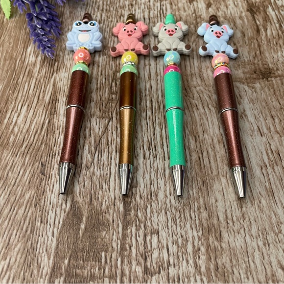 Writing Pen Frog Pig Artisan Beaded Silicone Gift Custom Handcrafted Office - Picture 2 of 6